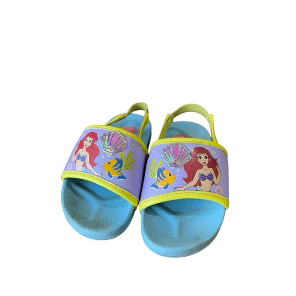 Disney Store 7/8 The Little Mermaid Ariel Girls Sandals Flip Flops Flounder - Picture 1 of 5